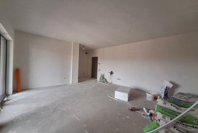 Apartament cu 3 camere, semifinisat, terasa, zona Parcului Poligon - 2