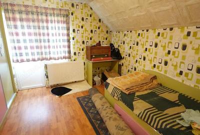 Casă cu Teren 18 Mp în Cătălina - 3