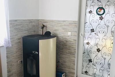 Casă cu 4 camere în Central - 3