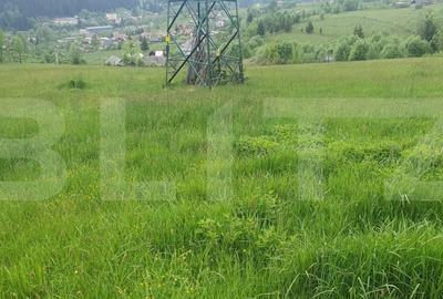 Teren de 9964 mp, în Central - 4