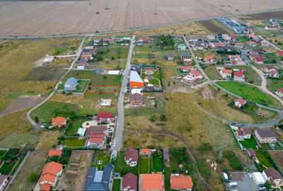 Teren Construcții intravilan de 807 mp, în Dumbrăvița - 2