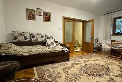 Casa foarte spatioasa D+P+2E amplasare excelenta, str. N. Iorga aproape de Bd. M - 7