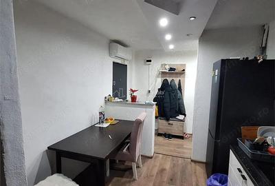 Apartament cu 3 camere decomandat în Central - 10