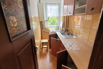 Apartament cu 2 camere semidecomandat în Florilor