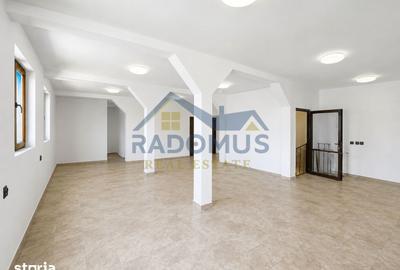 Casă cu 4 camere cu Teren 3000 Mp în Boldești