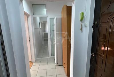 Garsonieră decomandată, mobilată în Tei - 4