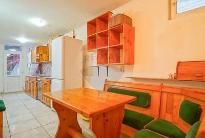 Casă cu 6 camere cu Teren 337 Mp în Central - 3