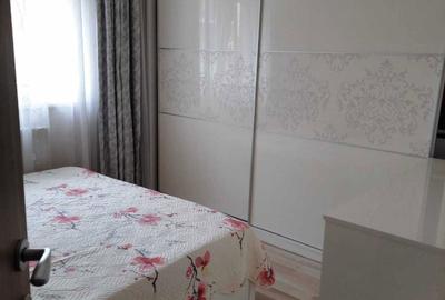 Apartament cu 3 camere semidecomandat în Olimpia-Stadion - 1