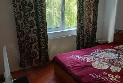 Inchiriez camera intr-un apartament cu 2 camere - 2