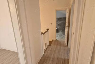 Casă cu 4 camere cu Teren 250 Mp în Bucovăț (Remetea Mare) - 1