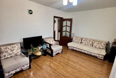 Apartament 3 camere - complet renovat - 4 minute pana la metrou! - 5