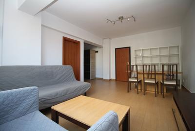 Apartament cu 2 camere decomandat, mobilat în Titan