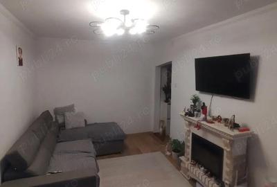 Apartament cu 3 camere semidecomandat în Tătărași - 1