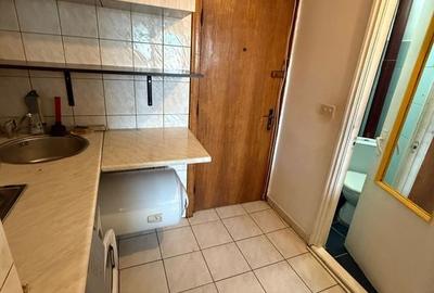 Garsonieră | zona FAR - 6