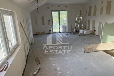 Casă cu 4 camere cu Teren 2878 Mp în Suștra - 17