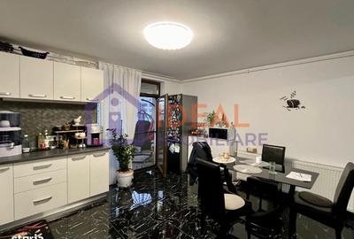 Apartament cu 4 camere în Central - 8