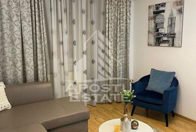 Apartament cu 2 camere semidecomandat, mobilat în Ultracentral