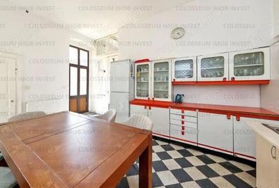 Casă cu 6 camere cu Teren 100 Mp în Centrul Istoric - 3