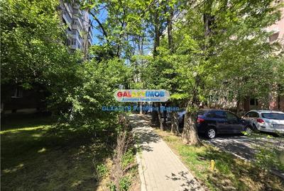 Apartament cu 3 camere semidecomandat în Drumul Taberei - 23