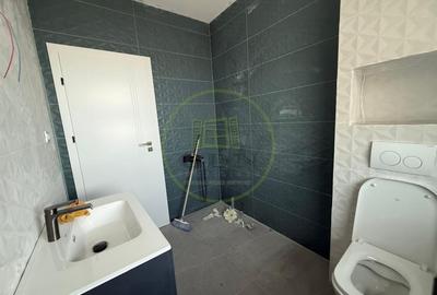 Casă individuală cu 7 camere cu Canalizare în Bariera Vâlcii - 11