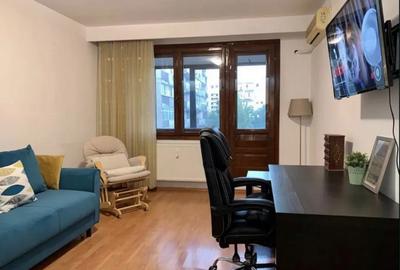 Tineretului,Metrou,Parc,Bloc 1980,etajul 5/8,DECOMANDAT,PET FRIENDLY,Balcon - 5