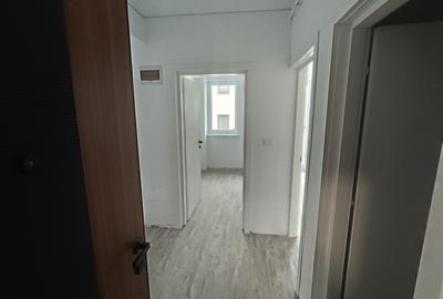 Apartament cu 2 camere decomandat în Vișani - 17