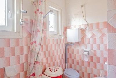 Casa Versatila in Cisnadie – Ideala pentru Familie, Birou sau Cabinete! - 9