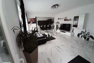 Casă cu 4 camere cu Teren 325 Mp în Sântandrei - 2