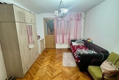 PODU ROS - PIATA NICOLINA - 2 CAMERE DECOMANDAT - ETAJ INTERMEDIAR - INVESTITIE! - 8