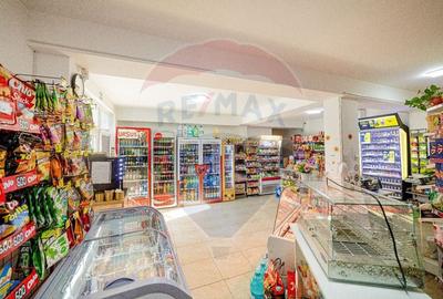 Spatiu comercial de 50 mp, Liceul Economic - 18