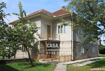 Casă cu 5 camere cu Teren 1373 Mp în Brad - 3