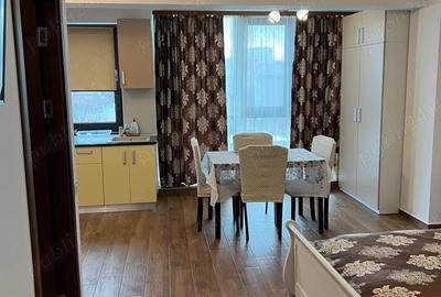 Garsonieră decomandată în Central - 6