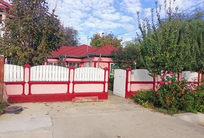 VEZI VIDEO! Casa 4 cam 120m utili teren 500 mp Mobilata Chiscani - 1