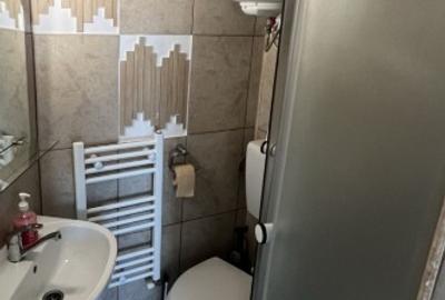 Garsoniera moderna- Tractorul- langa Coresi Mall - 3