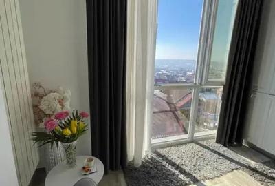 Apartament cu 2 camere decomandat în Burdujeni - 1