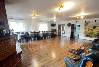 Cabana turistica complet utilata Colibi?a - 10