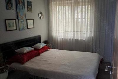 Apartament 3 camere,parter,beci,garaj,Unirii - 1