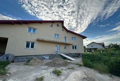 Casă cu 4 camere în Miroslava - 1
