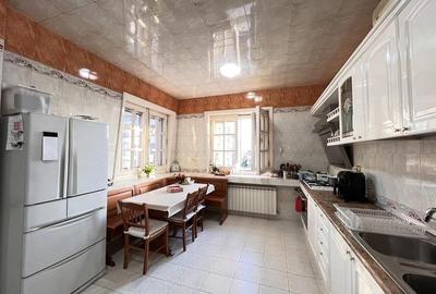 Casă individuală cu 12 camere cu Canalizare în Unirii - 18