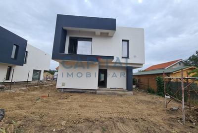 Casă individuală cu 4 camere cu Canalizare în Nord-Est - 2