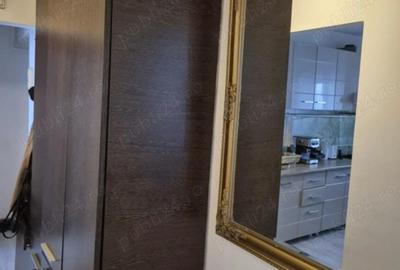 Iulius Mall!!! 3 camere .. etaj intermediar .. 115.000 euro Iulius Mall!!! 3 camere .. etaj intermediar .. 115.000 euro - 4
