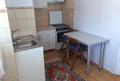 Garsonieră decomandată în Central - 2