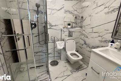 Casă cu 4 camere cu Teren 1200 Mp în Central - 18