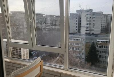 Apartament cu 3 camere decomandat în Drumul Taberei - 3