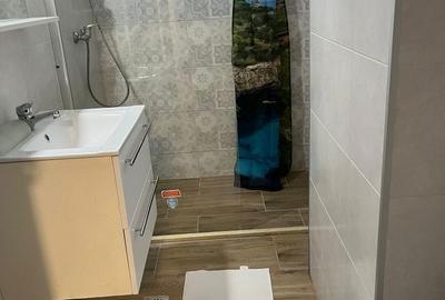 Apartament cu 2 camere decomandat în 1 Mai