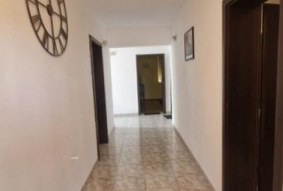 Casă cu 3 camere cu Canalizare în Babadag - 1