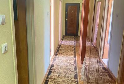 Apartament cu 4 camere decomandat în Miorița - 12