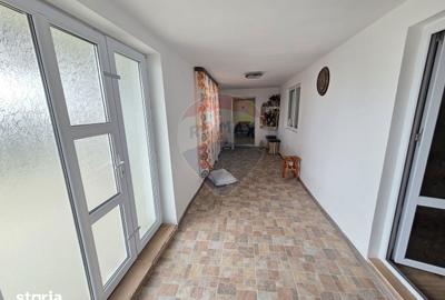 Casă cu 3 camere cu Teren 1000 Mp în Țifești - 12