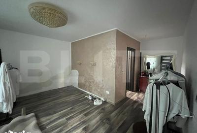 Casă cu 5 camere cu Teren 571 Mp în Central - 2