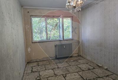 Apartament cu 3 camere decomandat în Titan - 20
